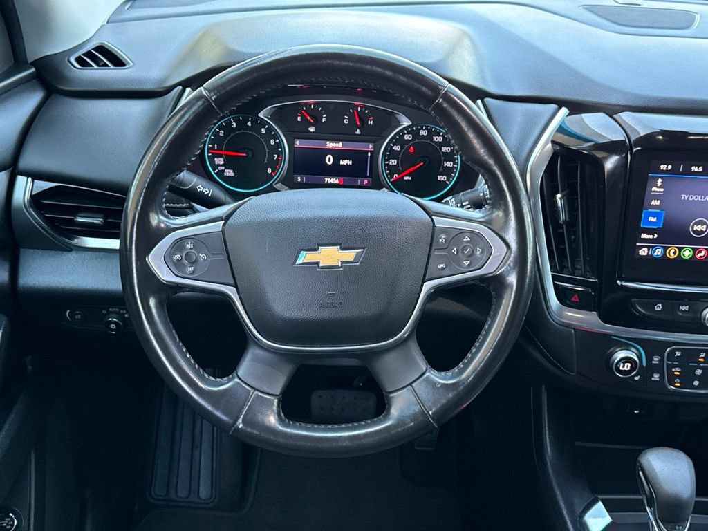 Used 2021 Chevrolet Traverse LT FWD image 15