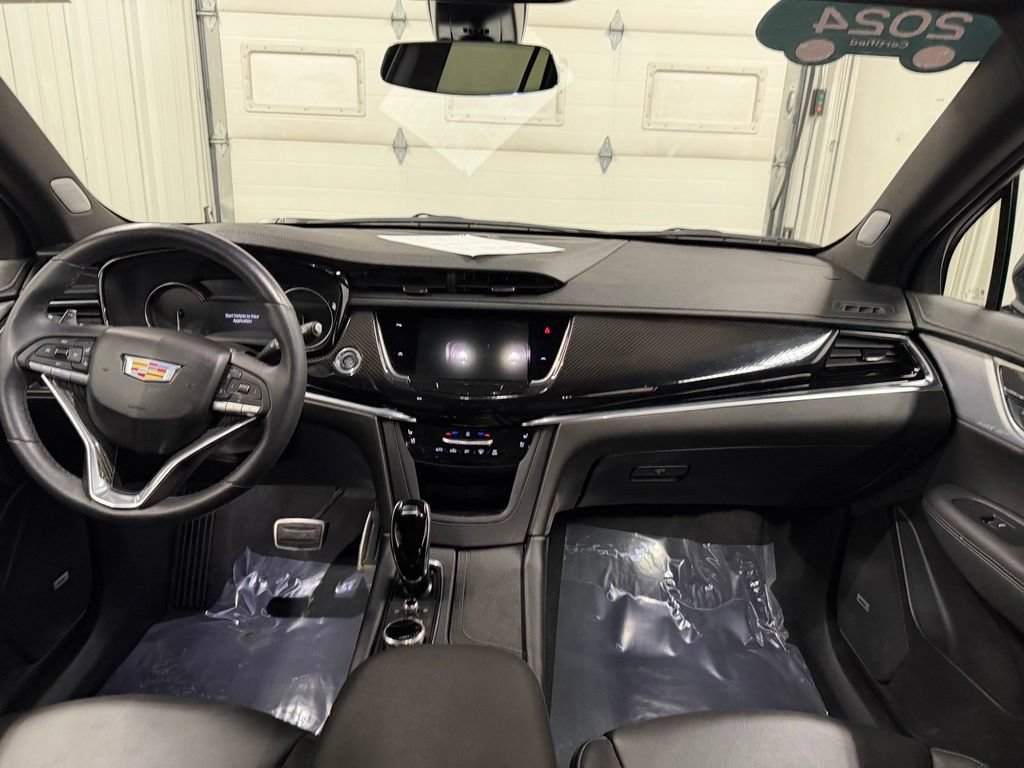 Certified 2024 Cadillac XT6 Sport w/ LPO, Floor Liner Package AWD/4WD image 22