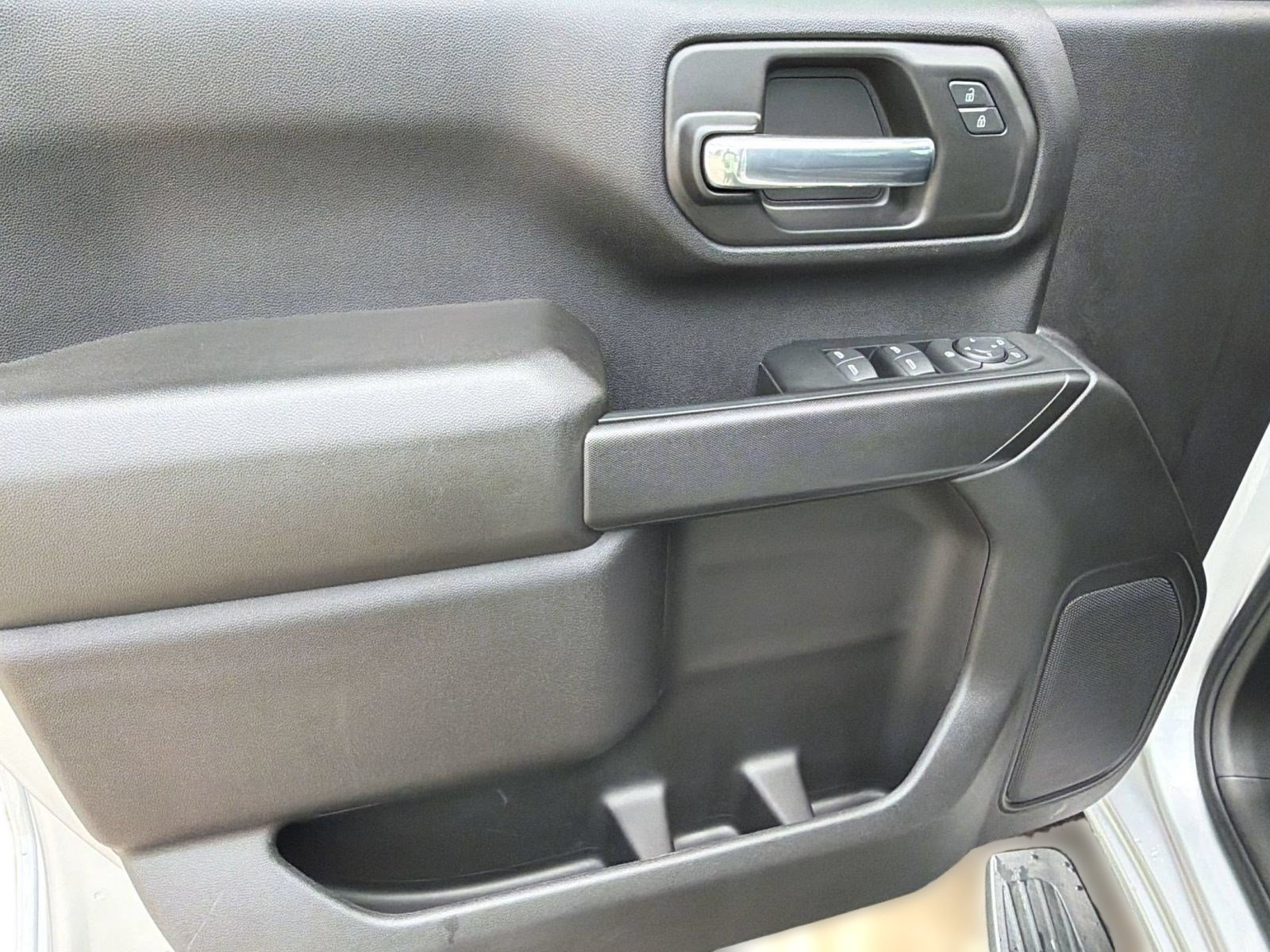 Certified 2023 Chevrolet Silverado 2500 Custom w/ Custom Value Package AWD/4WD image 12