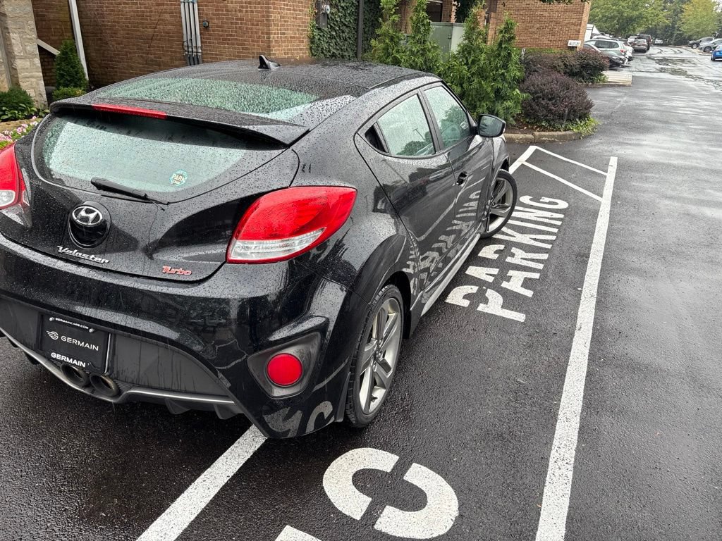 Used 2013 Hyundai Veloster Turbo FWD image 6