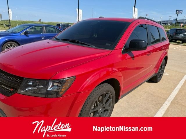 Used 2019 Dodge Journey SE w/ Blacktop Package