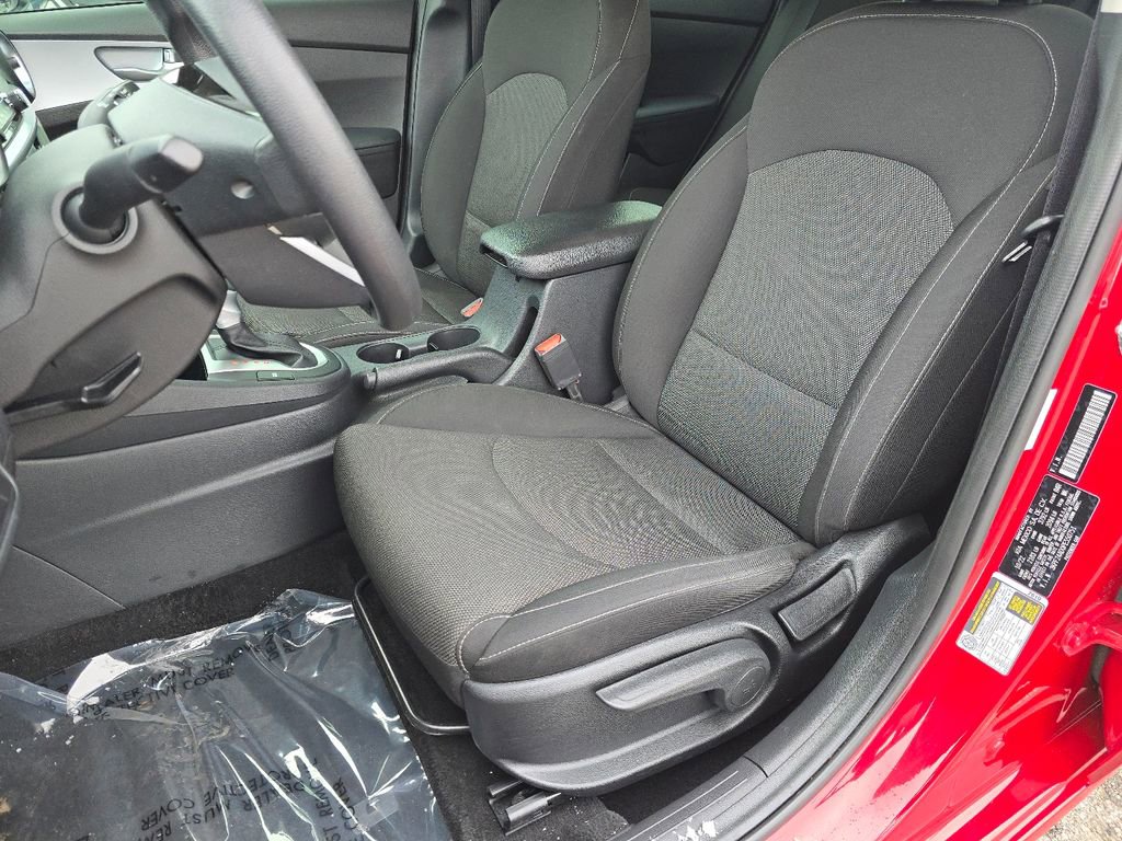 Used 2023 Kia Forte LXS w/ LXS Technology Package image 24