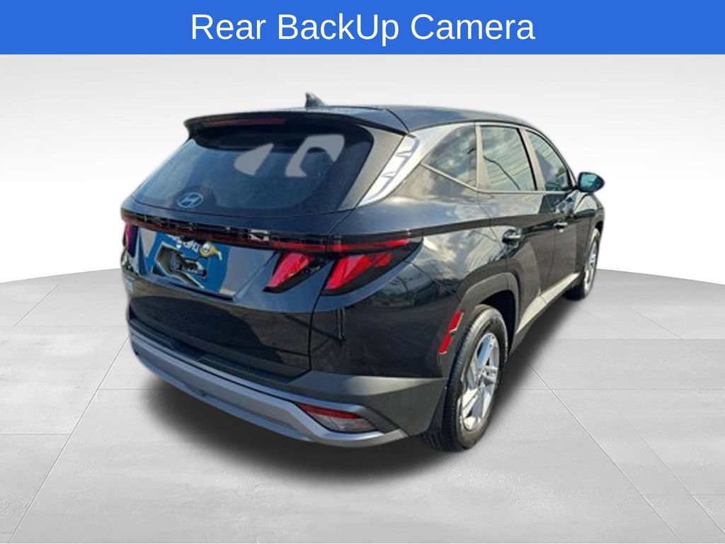 Used 2026 Hyundai Tucson SE FWD image 6