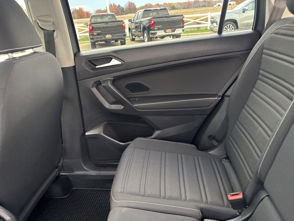 Used 2022 Volkswagen Tiguan S image 42