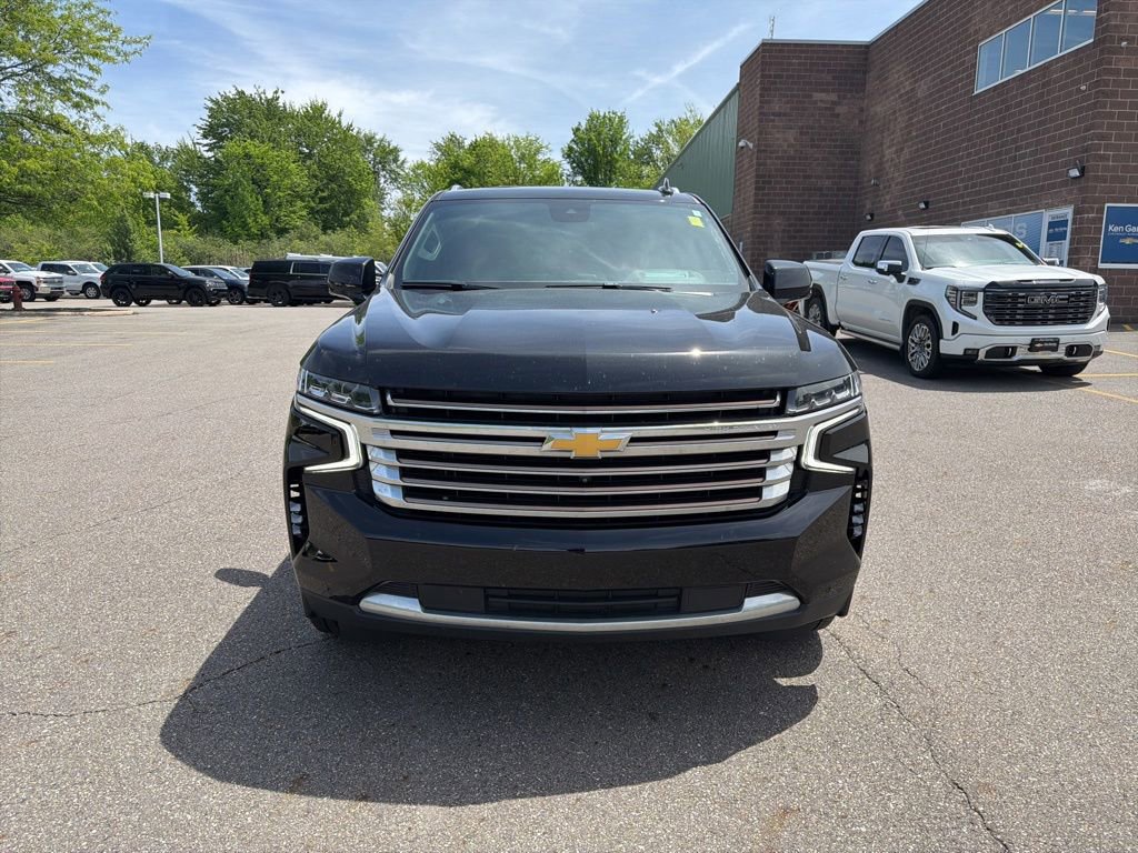 Used 2023 Chevrolet Tahoe High Country AWD/4WD image 4