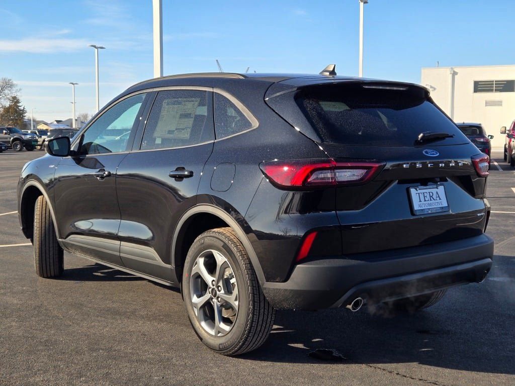 New 2026 Ford Escape ST-Line w/ Cold Weather Package image 16