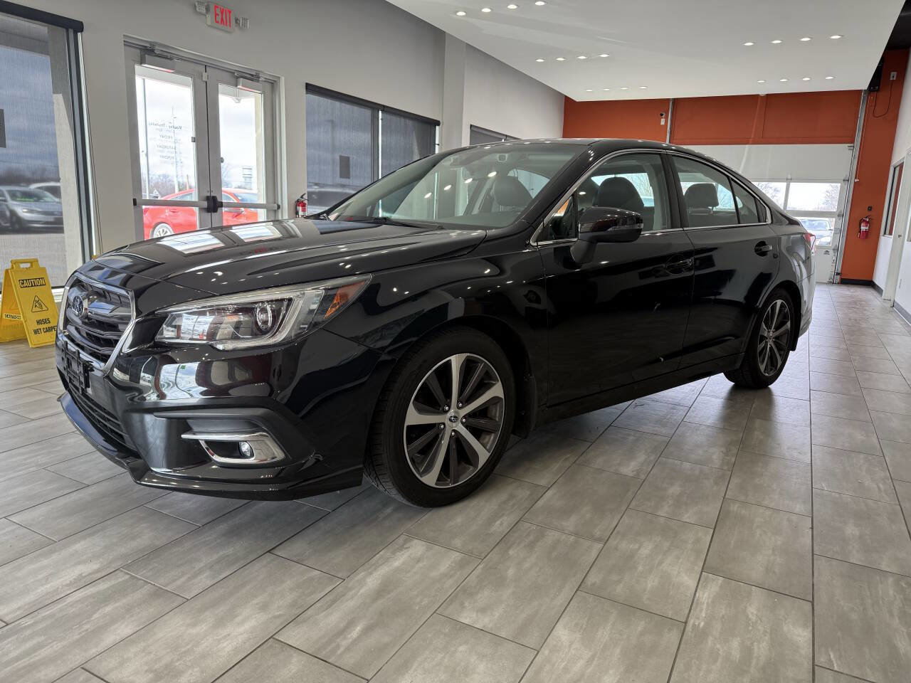 Used 2019 Subaru Legacy 2.5i Limited w/ Popular Package #2A image 5