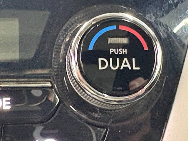 Used 2016 Nissan Murano Platinum w/ Platinum Technology Package image 28