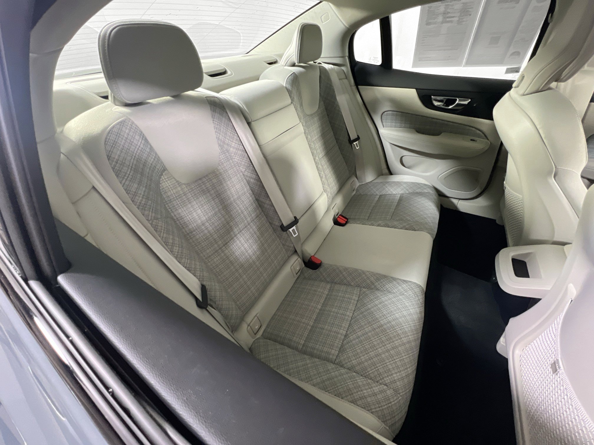 Used 2023 Volvo S60 B5 Core w/ Protection Package Premier image 26