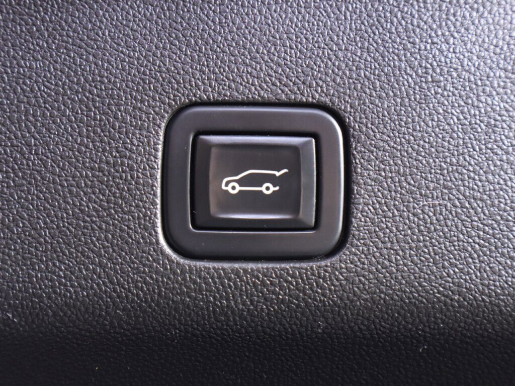 Used 2021 Chevrolet Tahoe LT image 42