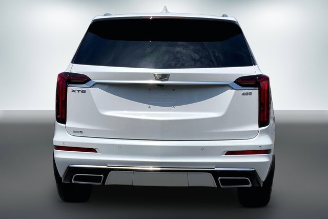 Used 2024 Cadillac XT6 Premium Luxury w/ Technology Package AWD/4WD image 3
