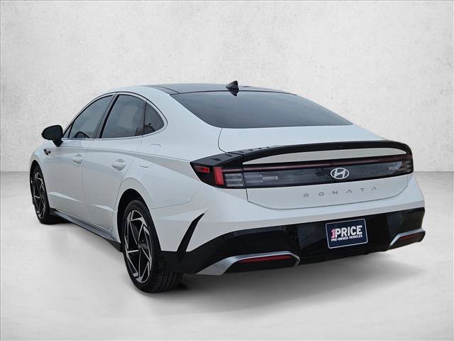 Used 2024 Hyundai Sonata SEL w/ Convenience Package image 8