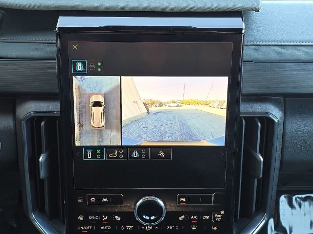 Used 2024 GMC Acadia AT4 AWD/4WD image 33