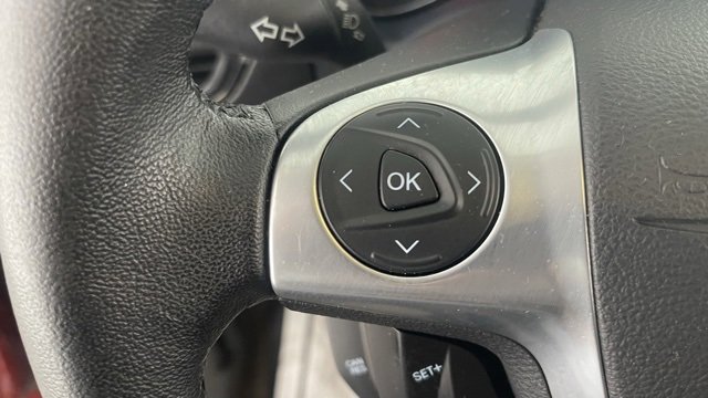 Used 2015 Ford Escape Titanium image 38