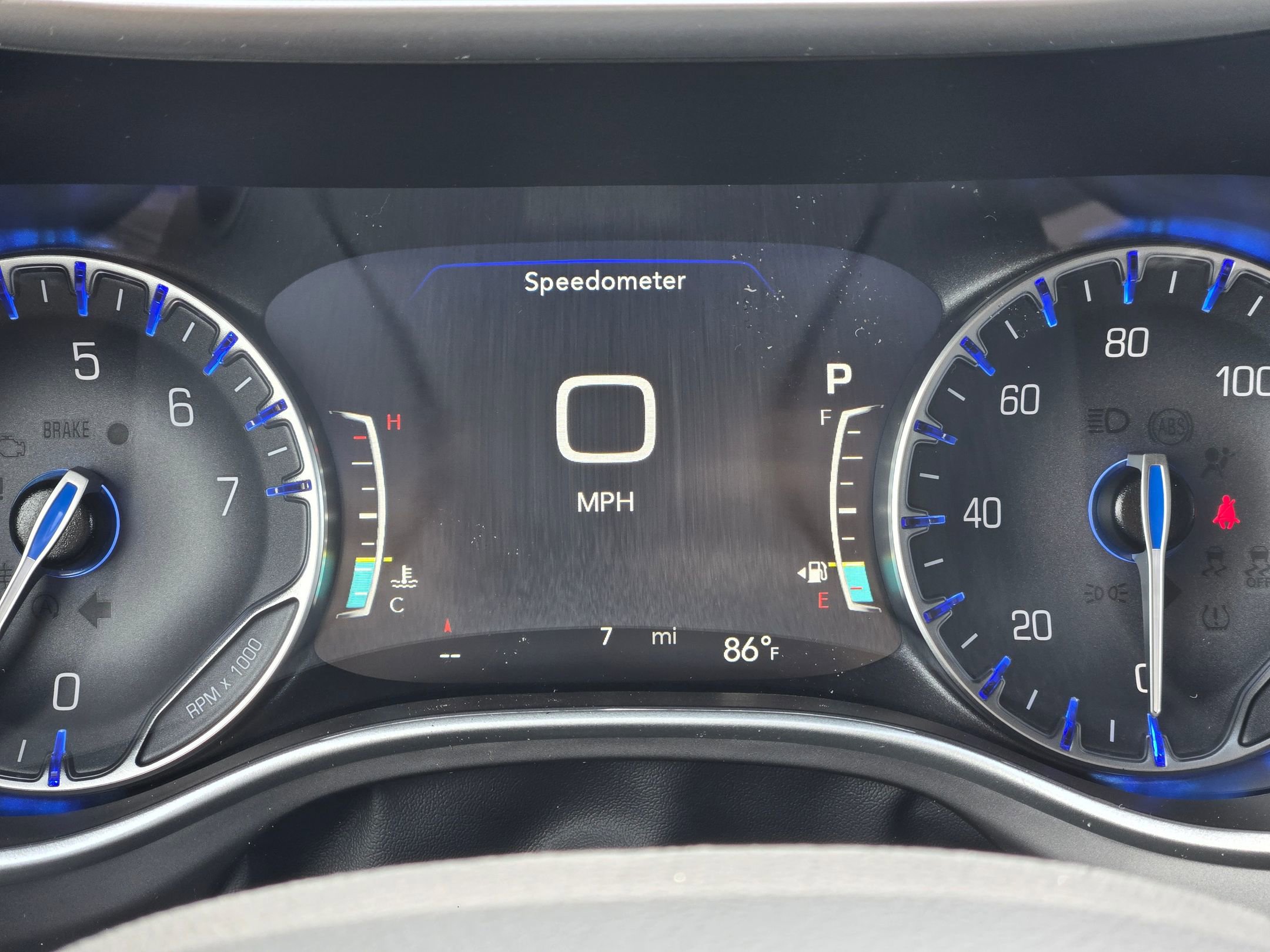 New 2027 Chrysler Pacifica Select FWD image 28