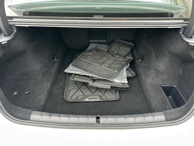 Certified 2023 BMW 760i xDrive image 14