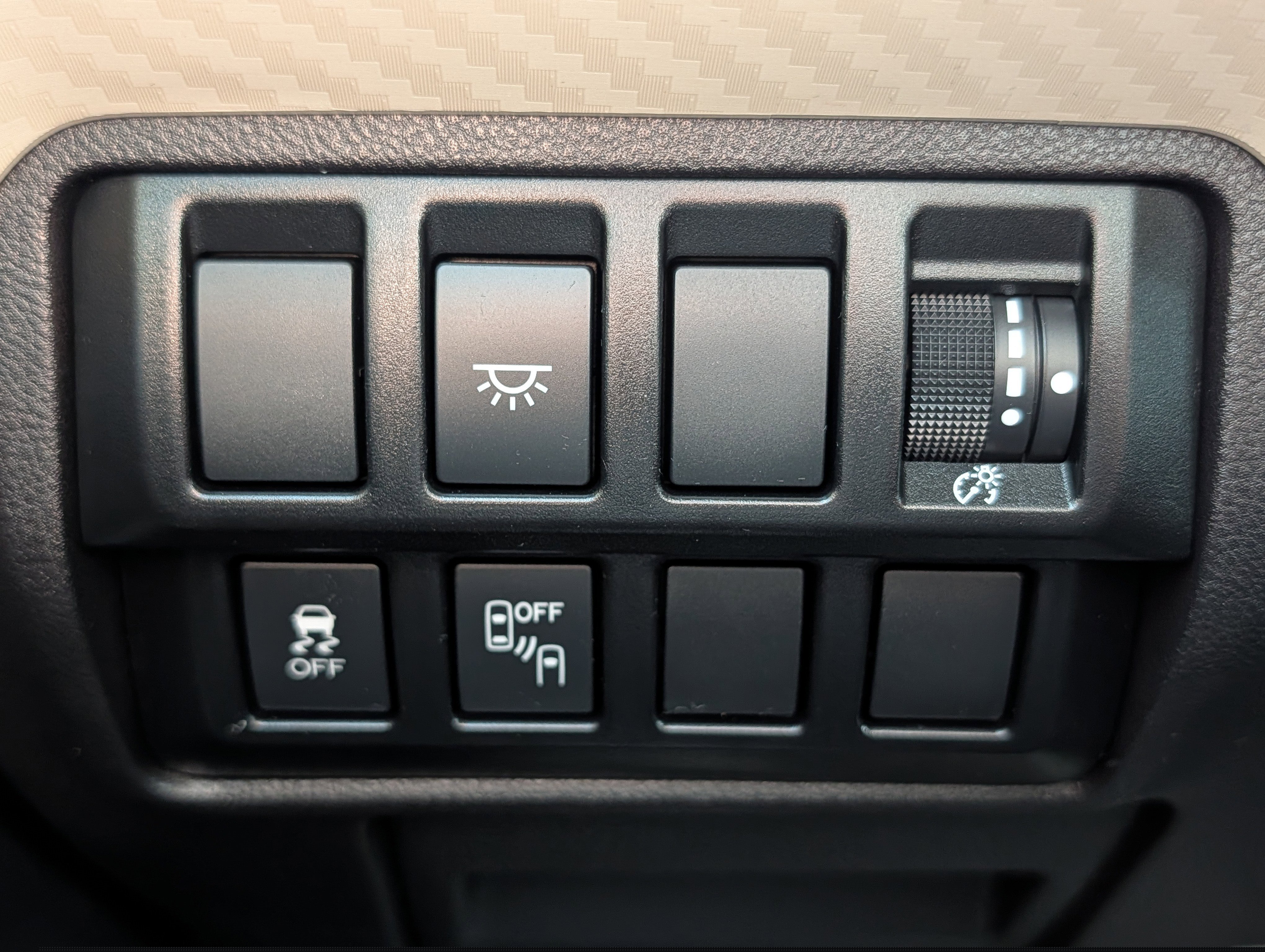 Used 2022 Subaru Ascent Premium image 25