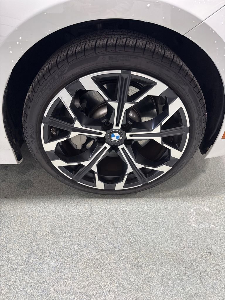 Used 2025 BMW 330i xDrive Sedan w/ Premium Package image 22