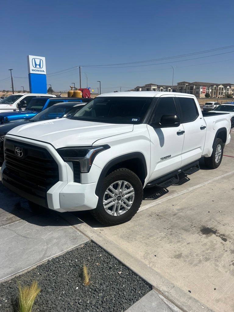 Used 2024 Toyota Tundra SR5 AWD/4WD image 1