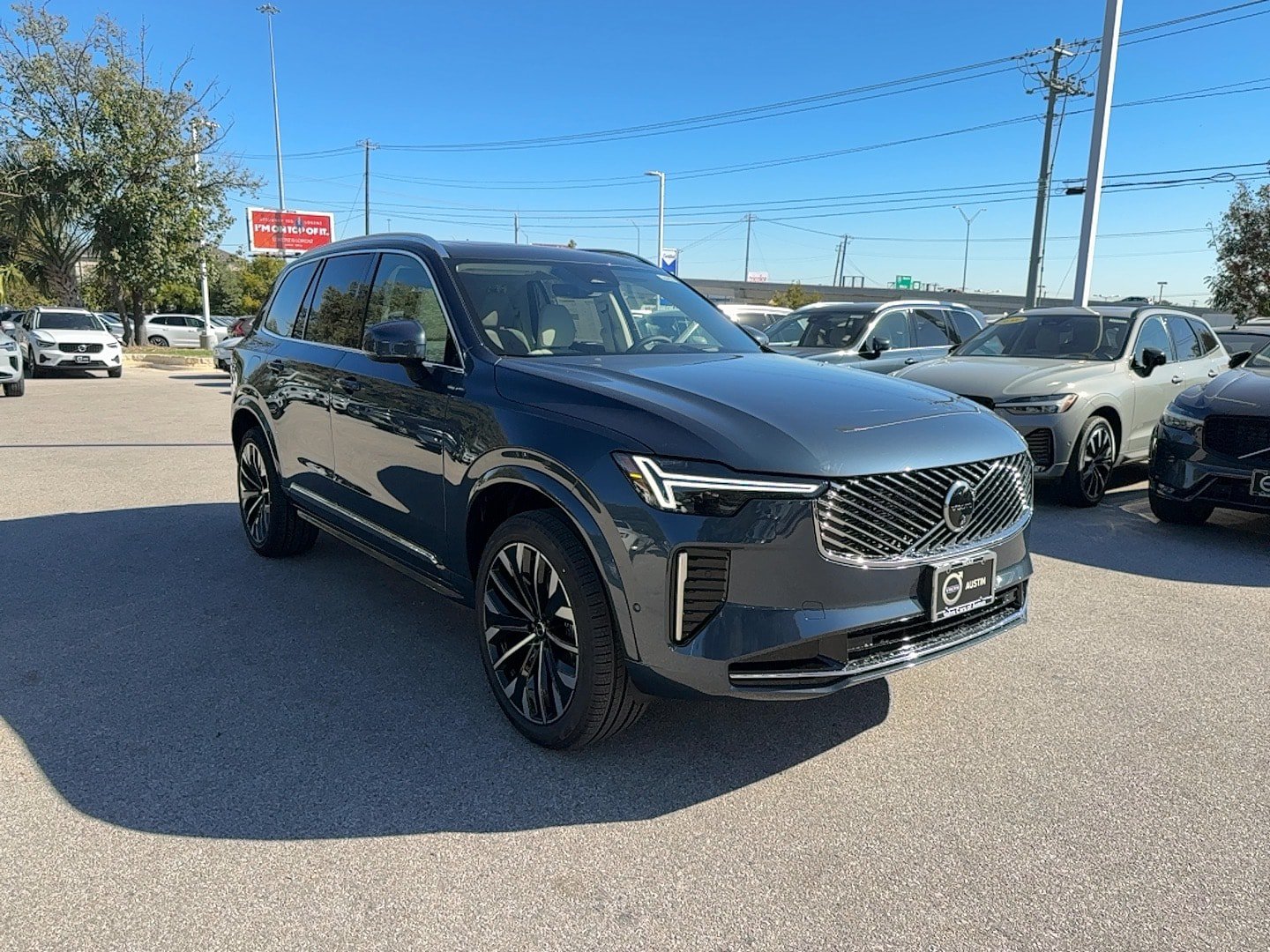 Used 2026 Volvo XC90 B6 Ultra w/ Protection Package AWD/4WD image 7
