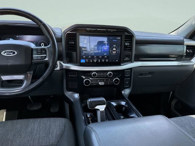 Used 2022 Ford F150 Lightning XLT image 26