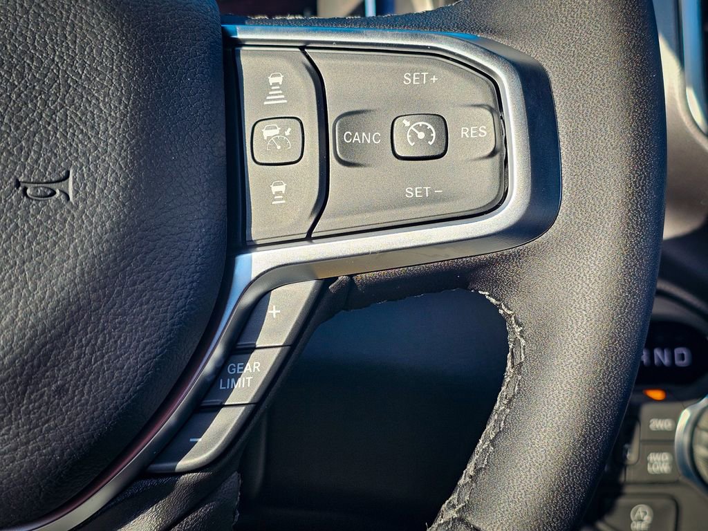 New 2026 RAM 1500 4x4 Crew Cab image 20