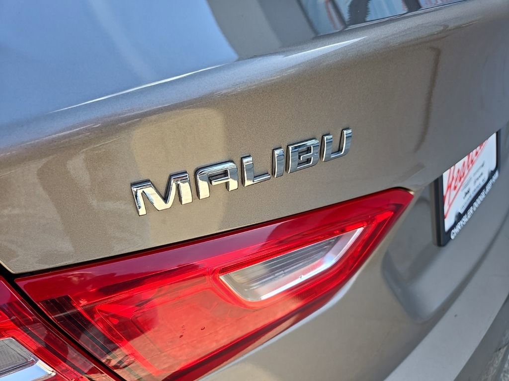 Used 2024 Chevrolet Malibu LT FWD image 18