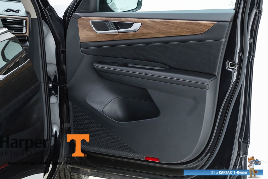 Used 2024 Volkswagen Atlas SE FWD image 32