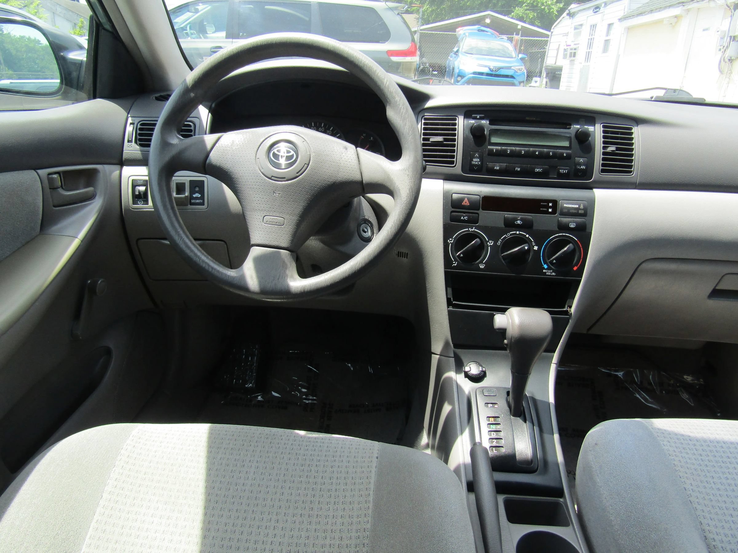 Used 2005 Toyota Corolla CE FWD image 14