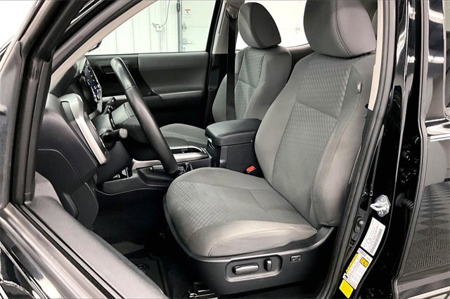 Used 2021 Toyota Tacoma SR5 image 19