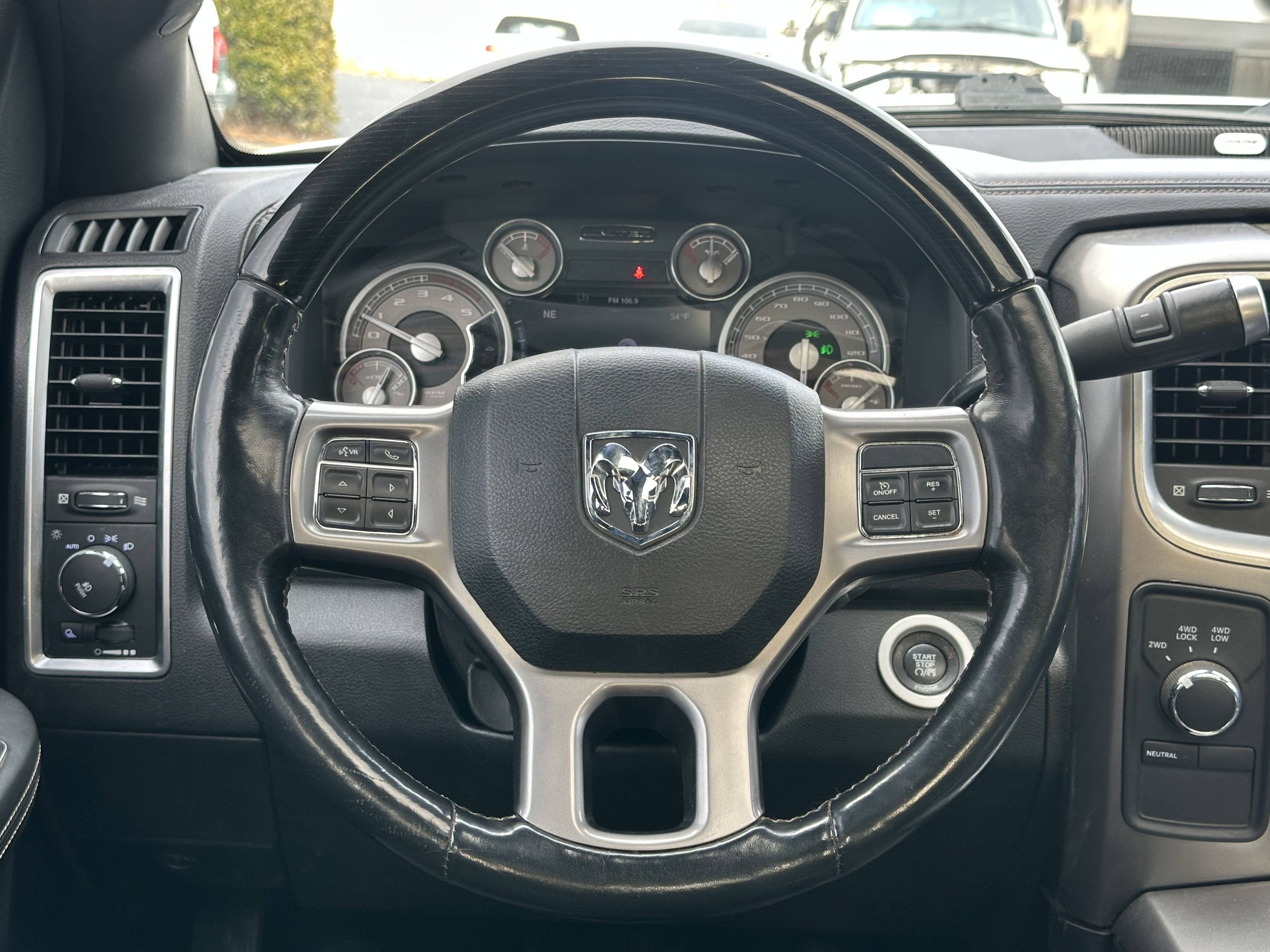 Used 2016 RAM 2500 Limited AWD/4WD image 16