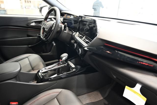 New 2026 Chevrolet Trax RS FWD image 13
