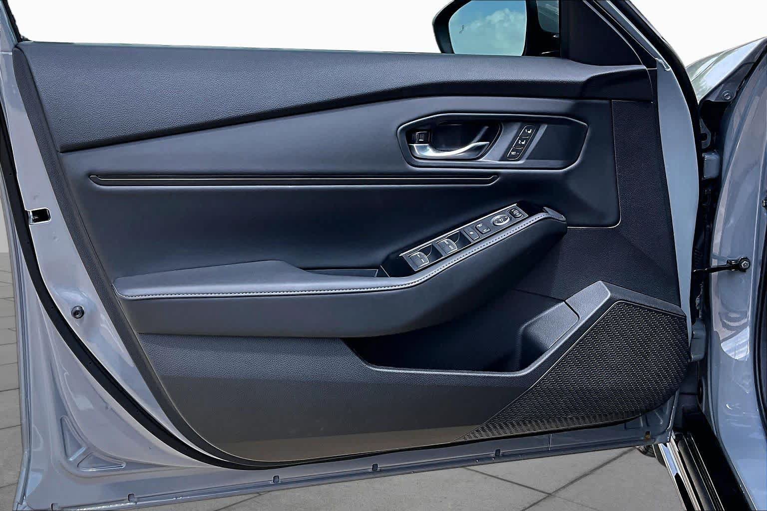 Used 2025 Honda Accord Touring image 22