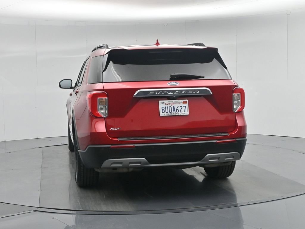 Certified 2020 Ford Explorer XLT w/ Equipment Group 202A image 35