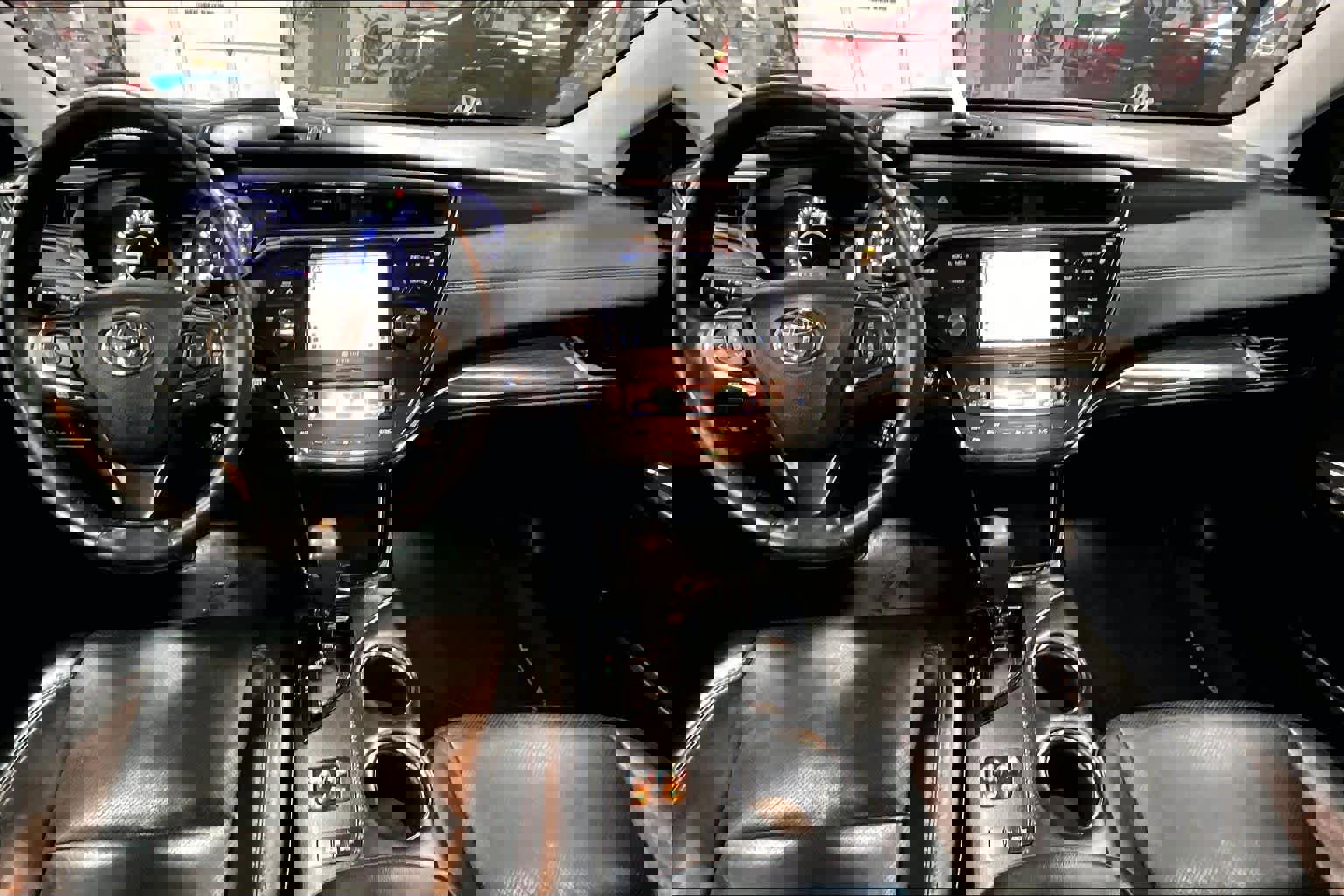 Used 2013 Toyota Avalon Limited image 14