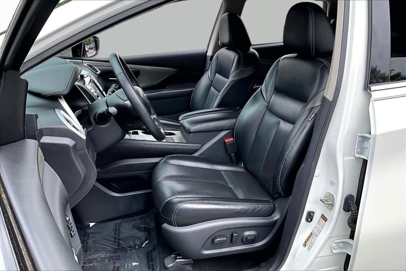 Used 2018 Nissan Murano SL w/ Midnight Edition Package FWD image 8