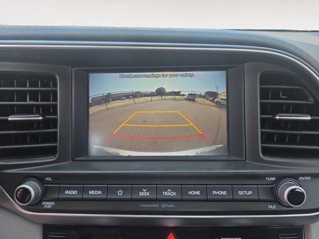 Used 2020 Hyundai Elantra SEL FWD image 24