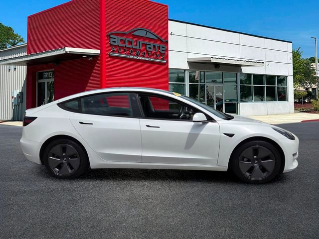 Used 2023 Tesla Model 3 Standard Range image 6