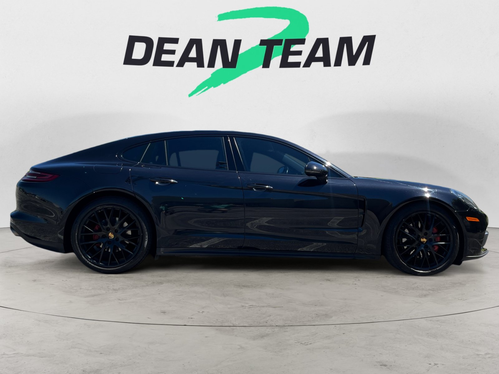 Used 2018 Porsche Panamera 4S AWD/4WD image 9