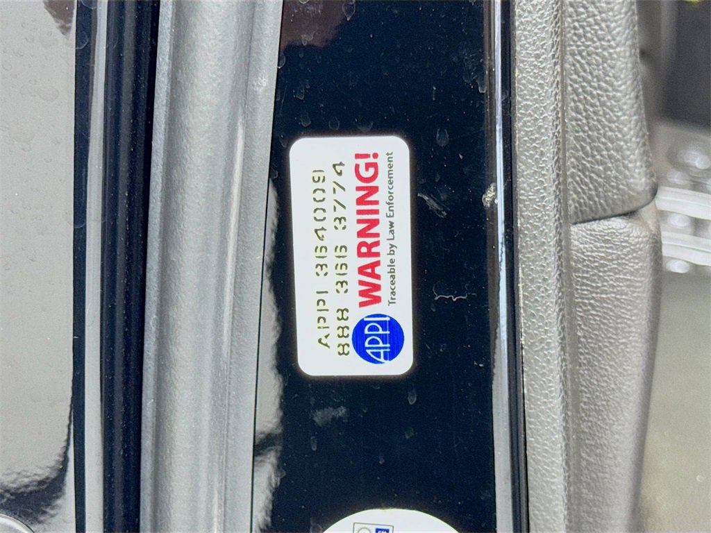 Used 2020 Chevrolet Suburban LT image 42