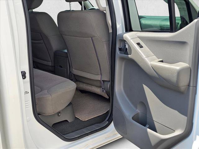 Used 2019 Nissan Frontier SV w/ Value Truck Package AWD/4WD image 14