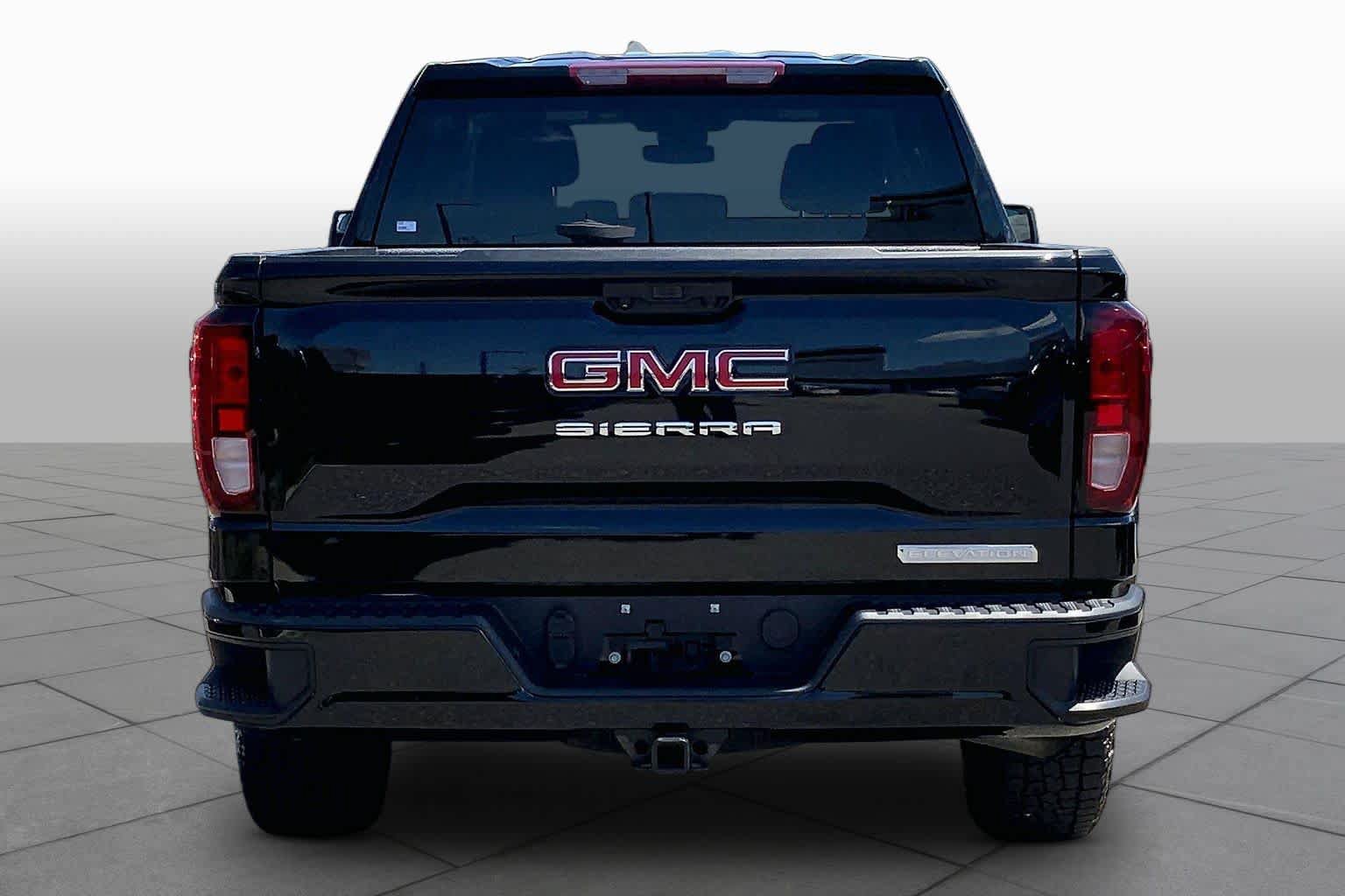 Used 2023 GMC Sierra 1500 Elevation AWD/4WD image 5