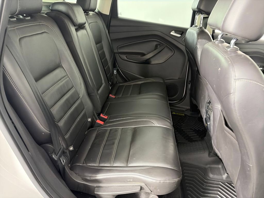 Used 2017 Ford Escape SE w/ SE Leather Comfort Package image 25