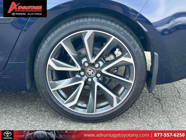 Certified 2020 Toyota Corolla SE w/ SE Premium Package FWD image 8