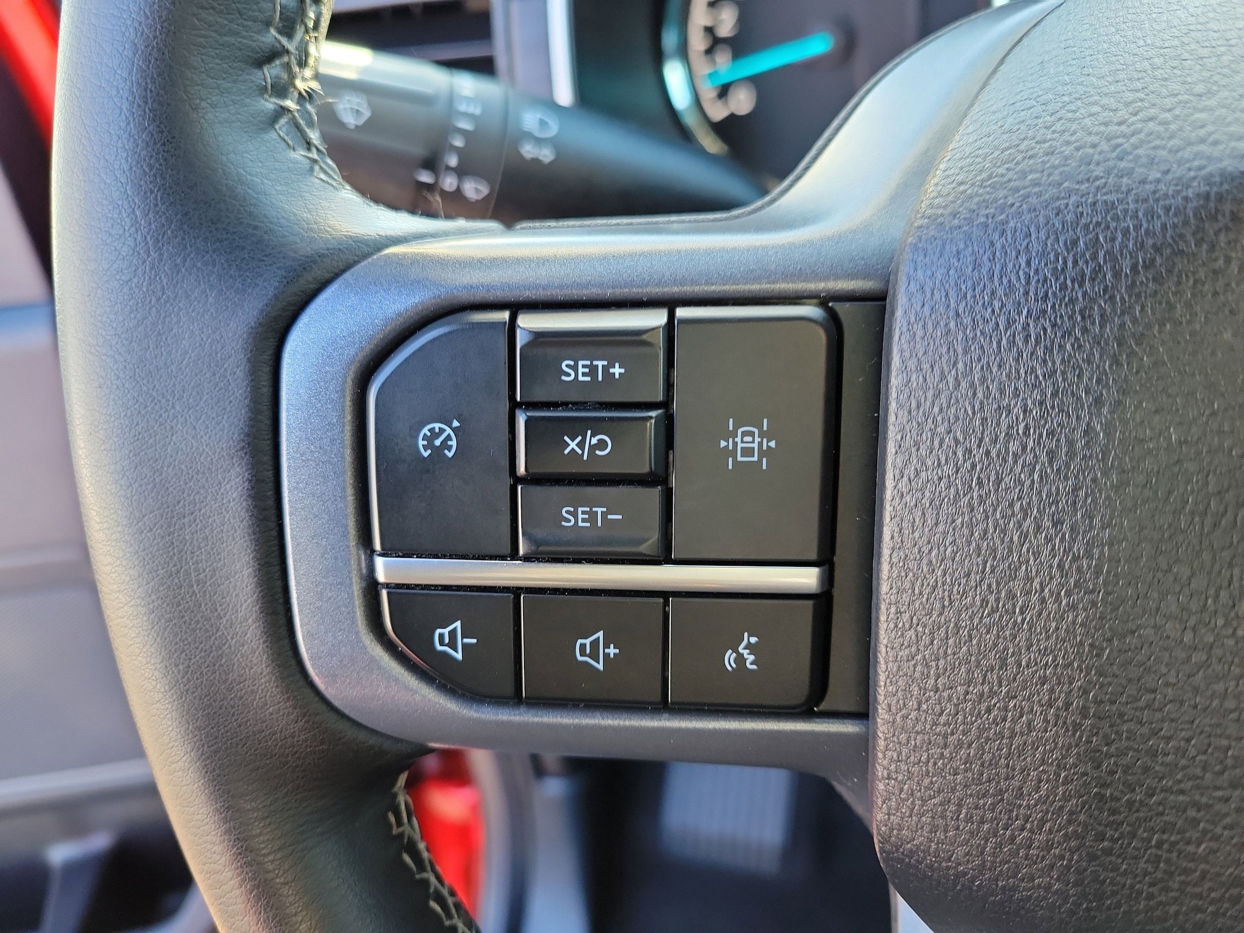 Used 2023 Ford F150 XLT w/ Equipment Group 302A High AWD/4WD image 26