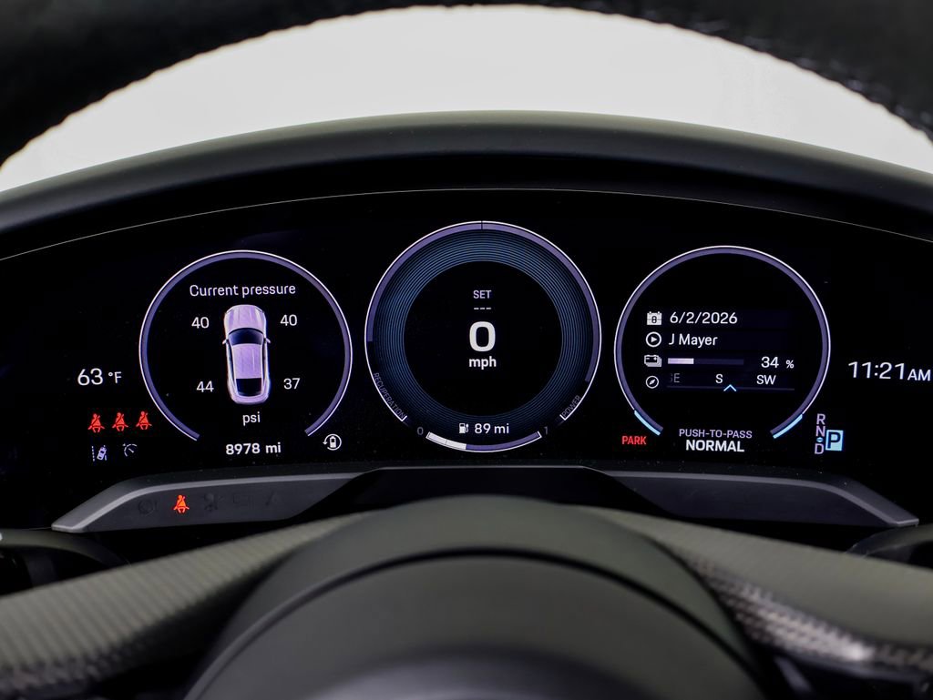 Certified 2025 Porsche Taycan GTS w/ Premium Package AWD/4WD image 19