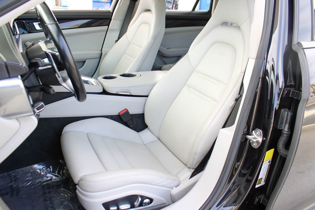 Used 2018 Porsche Panamera 4 AWD/4WD image 16