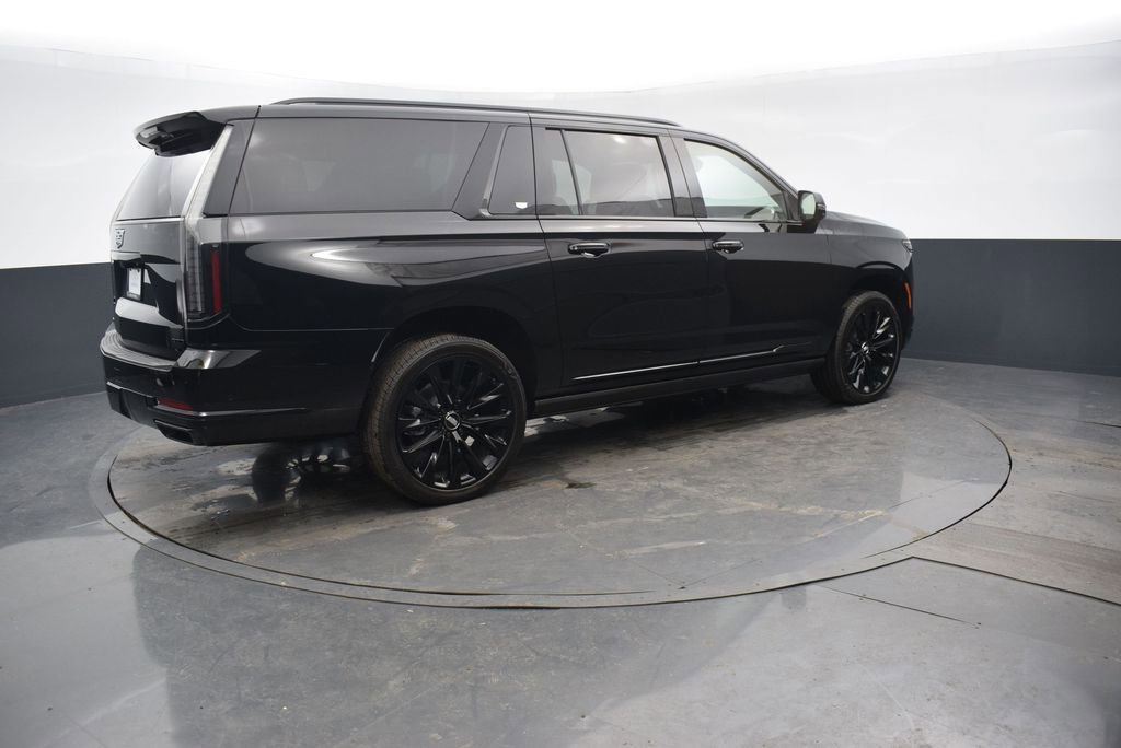 Certified 2026 Cadillac Escalade ESV Platinum Sport w/ LPO, ONYX Package image 6