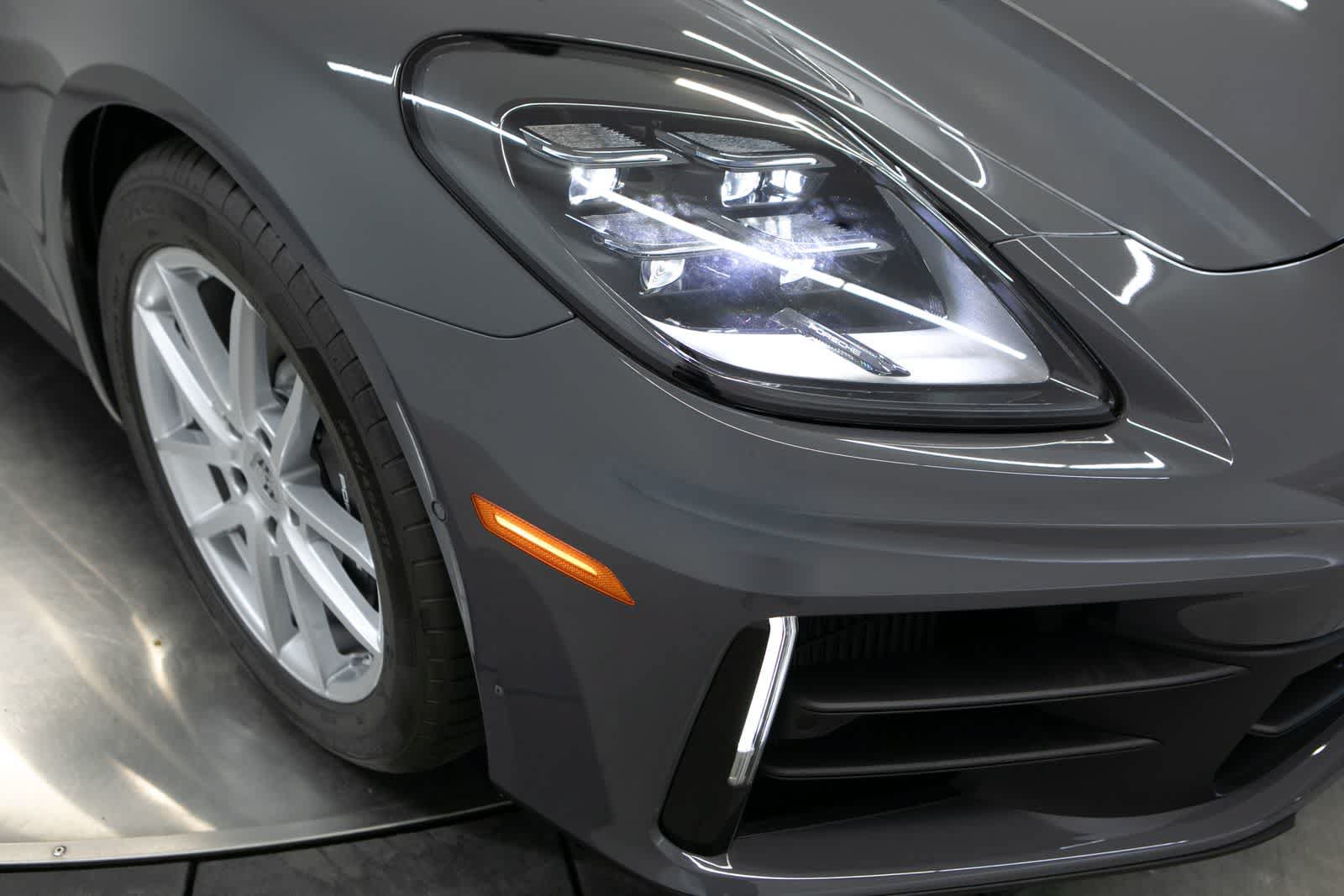 New 2026 Porsche Panamera 4 AWD/4WD image 12