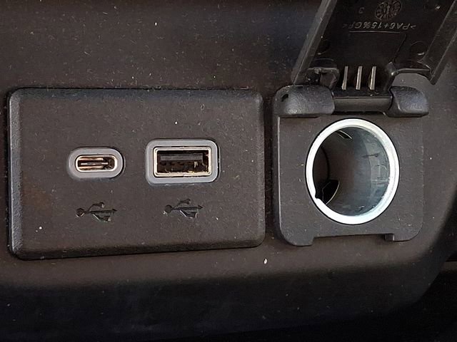 Used 2020 GMC Sierra 1500 AT4 w/ AT4 Premium Package image 26
